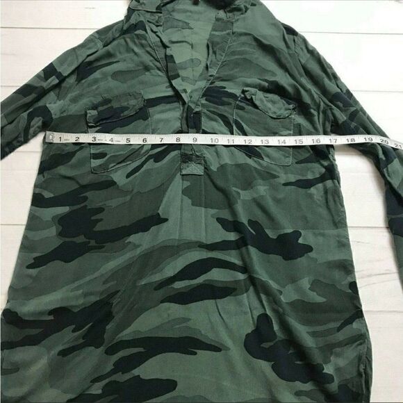 Splendid Women's Camo Print Long Sleeve Blouse Top - Picture 5 of 7